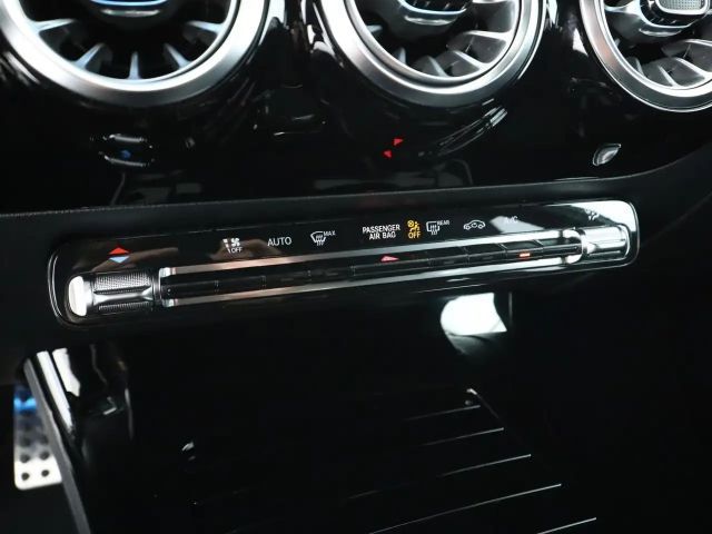 Mercedes-Benz A 250 4MATIC AMG Line