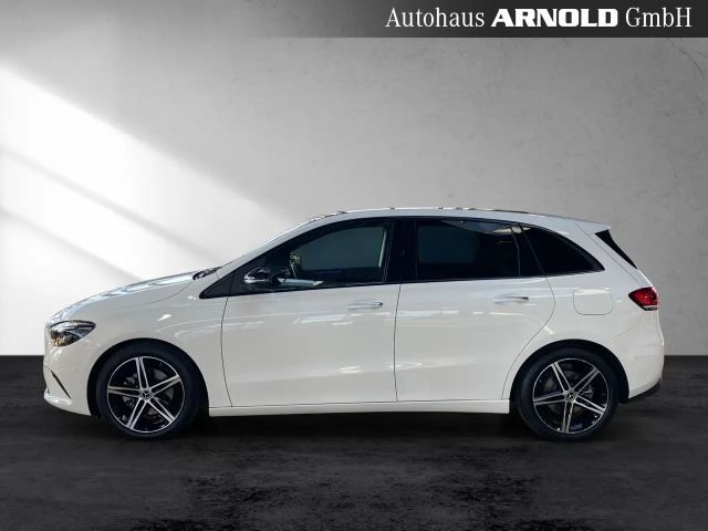 Mercedes-Benz B 200 4MATIC Progressive Sedan