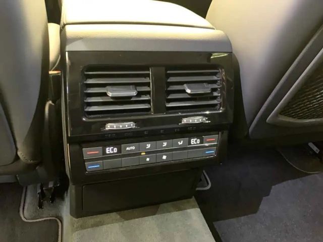 Volkswagen Touareg Elegance Elegance