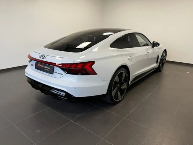 Audi RS e-tron GT Quattro