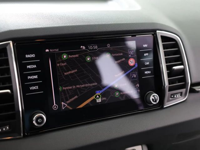 Skoda Karoq Selection