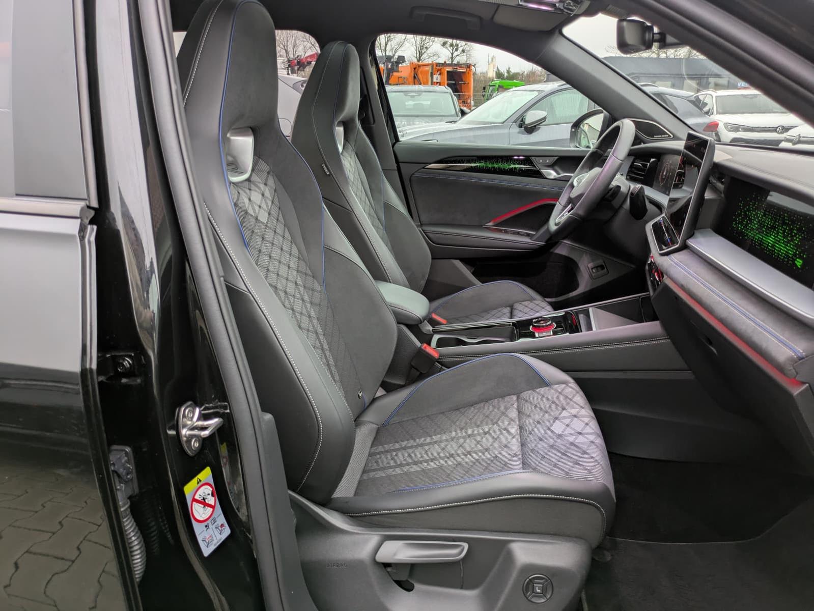 Volkswagen Tayron 2.0 TDI R-Line