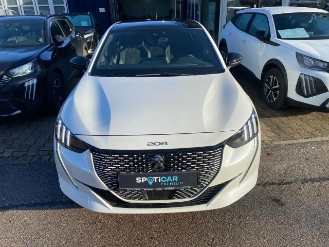 Peugeot E-208 GT-Line