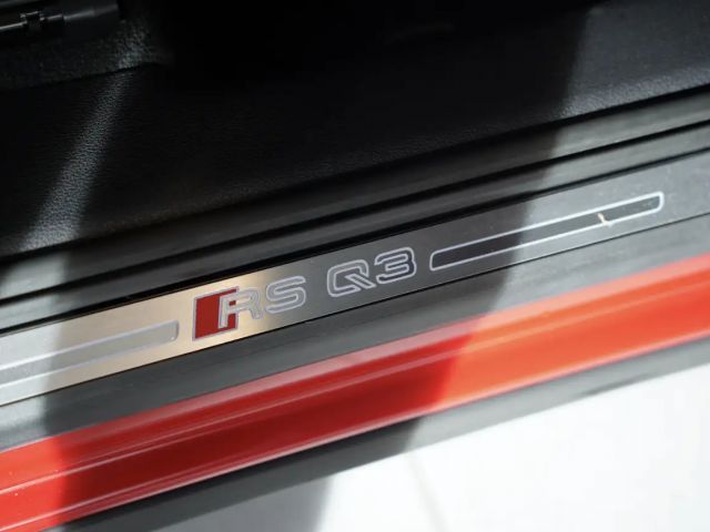 Audi RS Q3 Quattro