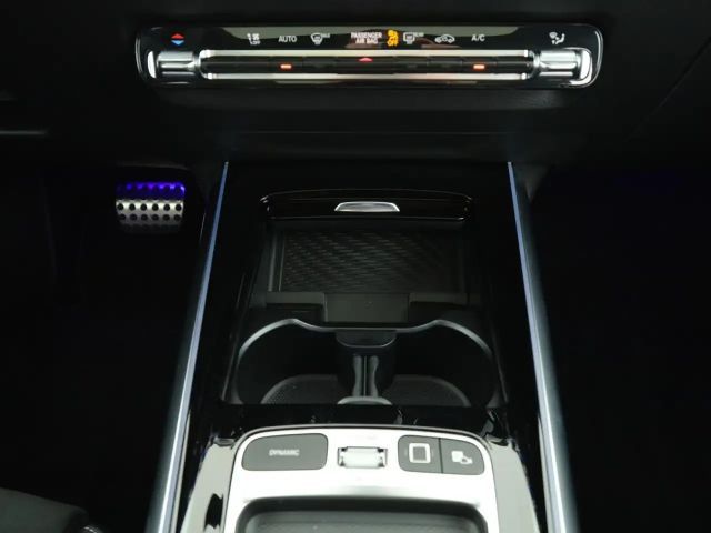 Mercedes-Benz GLA 220 4MATIC AMG Line