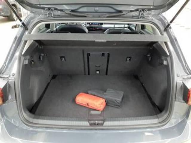 Volkswagen Golf 1.5 eTSI Golf VIII Plus