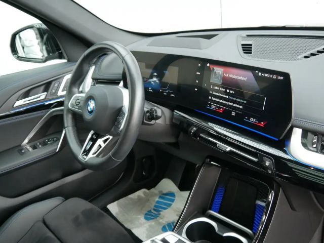 BMW iX1 xDrive30