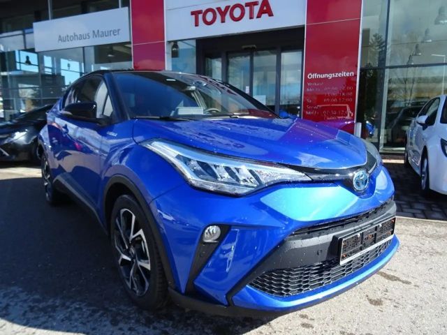 Toyota C-HR Hybride Team D