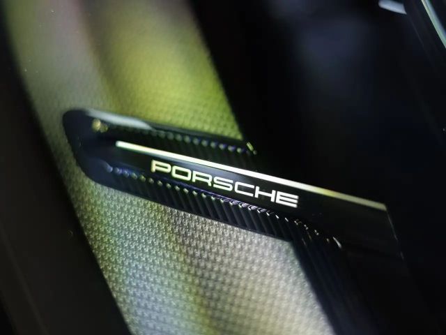 Porsche Panamera 4 E-Hybrid