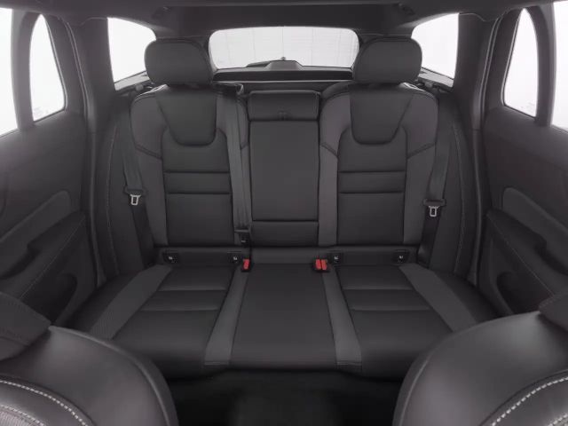 Volvo V60 Cross Country AWD Plus