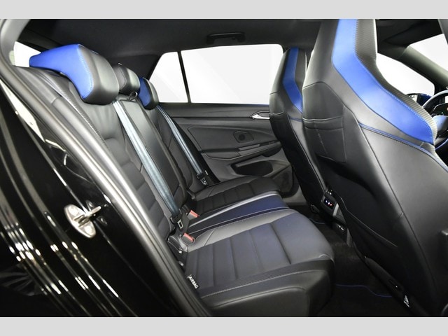 Volkswagen Golf 2.0 TSI DSG Golf VIII