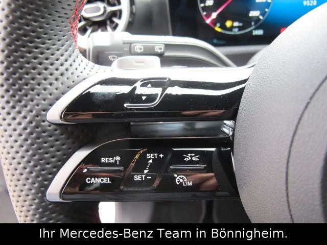 Mercedes-Benz CLA 200 AMG Line