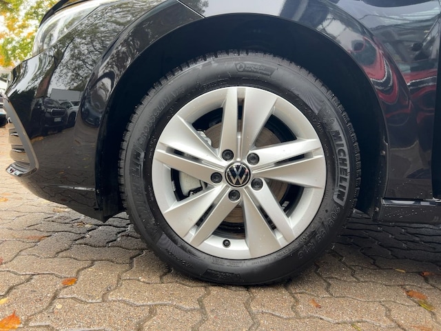 Volkswagen Golf DSG Golf VIII Life Variant