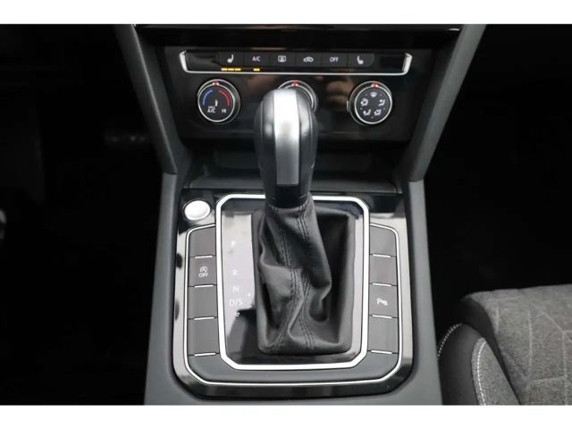 Volkswagen Passat 2.0 TDI Business DSG Variant