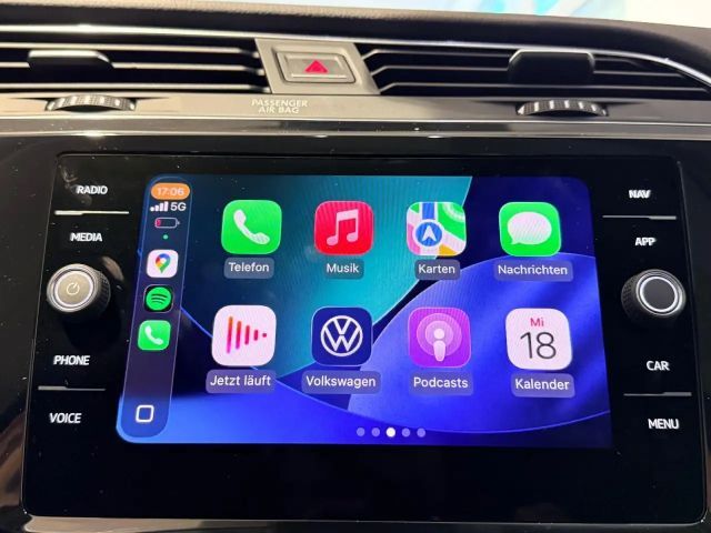 Volkswagen Touran BMT DSG Highline