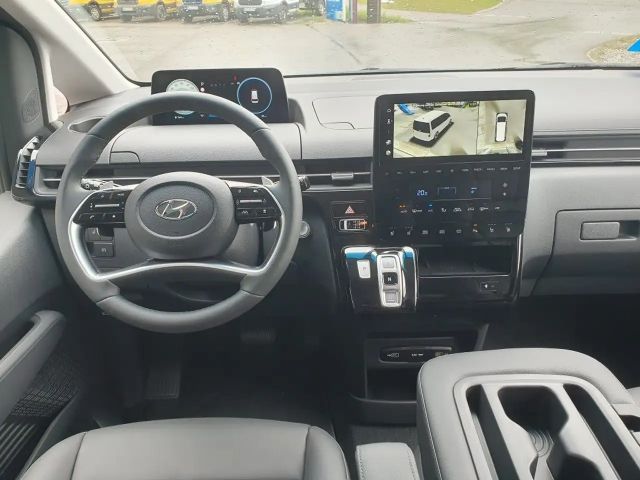 Hyundai Staria Prime