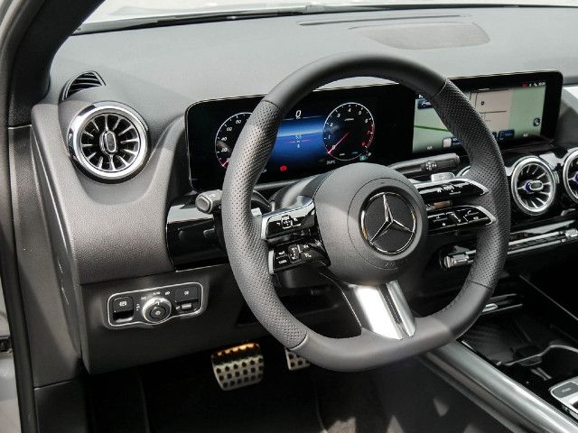 Mercedes-Benz GLA 220 4MATIC