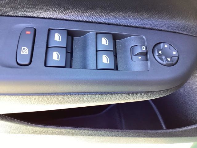 Opel Corsa YES Automatic