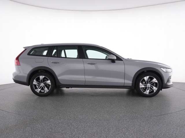 Volvo V60 Cross Country CC
