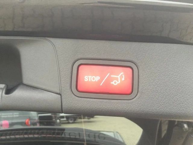 Mercedes-Benz B 180 Progressive