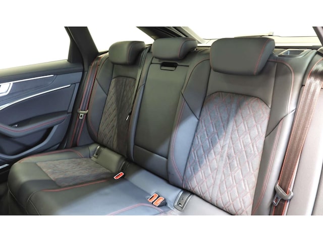 Audi S6 Avant Quattro