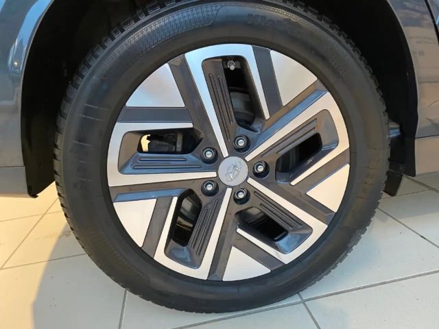 Hyundai Kona 2WD Prime