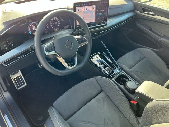 Volkswagen Golf 1.5 eTSI Golf VIII