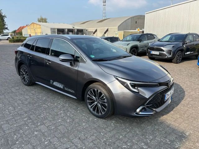 Toyota Corolla Hybride Team D Touring