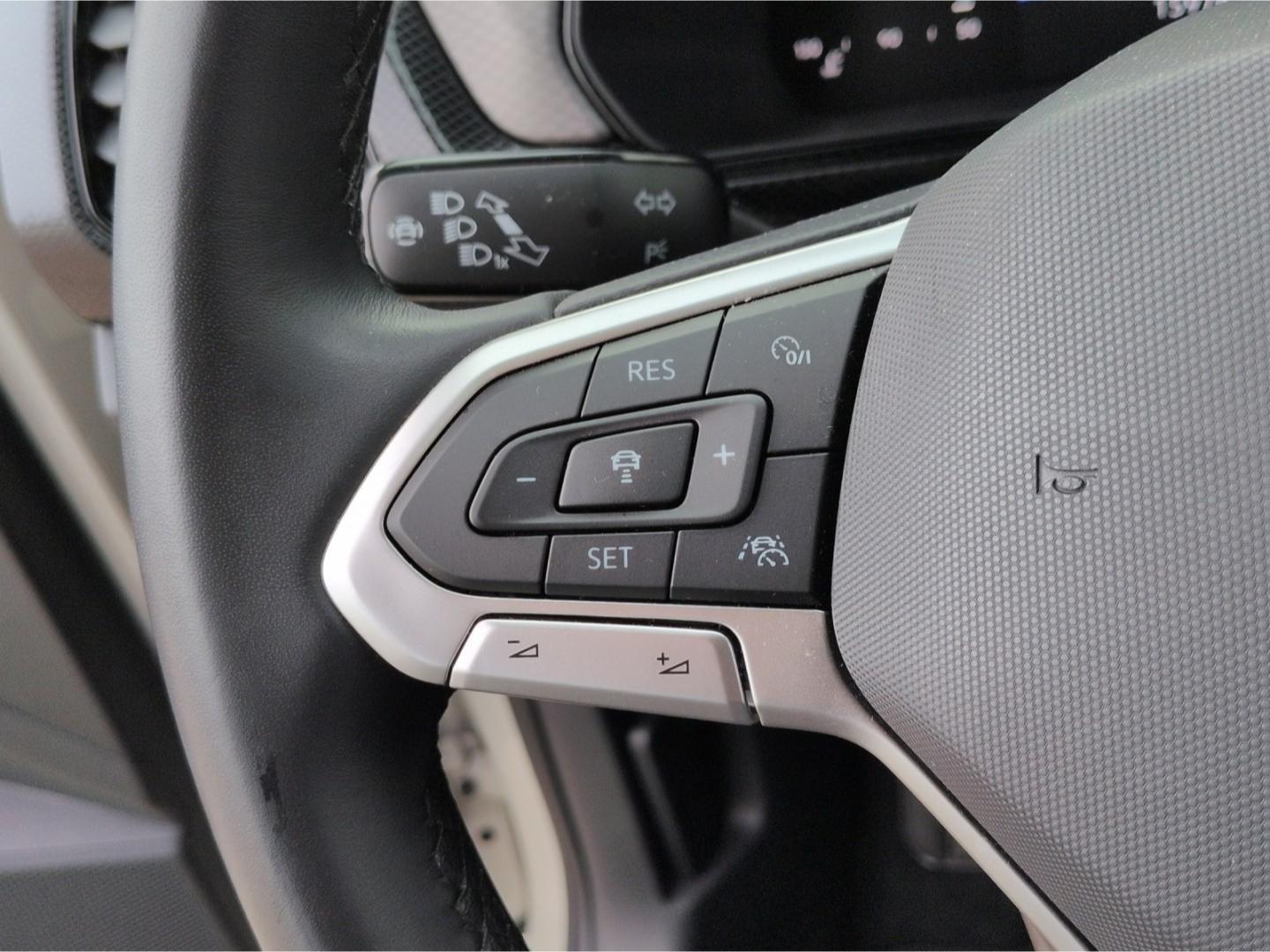 Volkswagen T-Cross 1.0 TSI Life