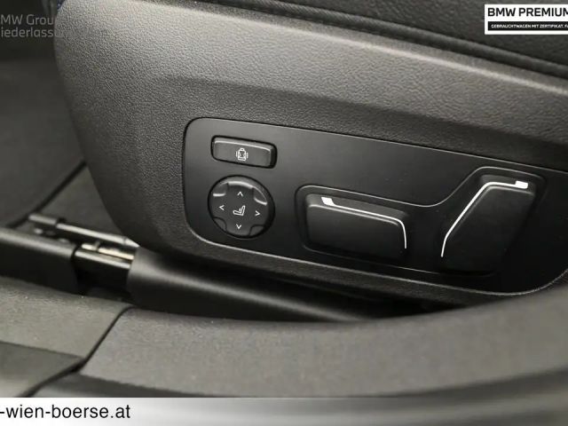 BMW 330 330e Sedan xDrive