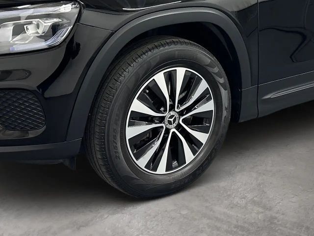 Mercedes-Benz GLB 200 4MATIC GLB 200 d Style
