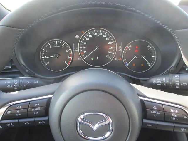 Mazda 3 Mazda3 /SP/G140/AT/Centre-Line Modell 2025