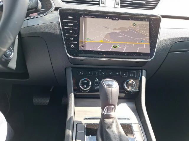 Skoda Superb 2.0 TDI Combi Style Style