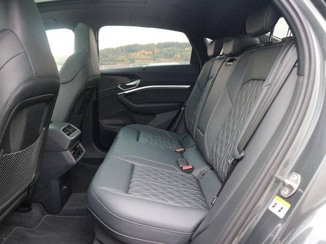 Audi e-tron Quattro Sportback