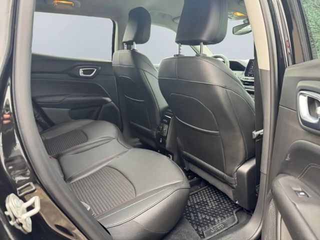 Jeep Compass Altitude Hybrid