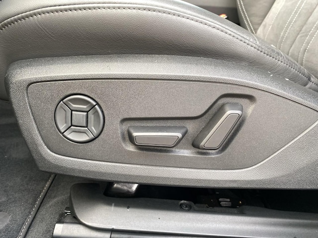 Audi A6 50 TDI Avant Quattro S-Line