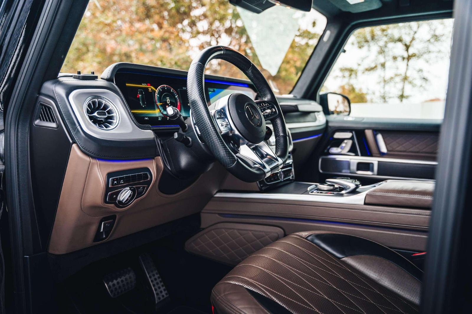 Mercedes-Benz AMG G Burmester / Night Package / Belgian