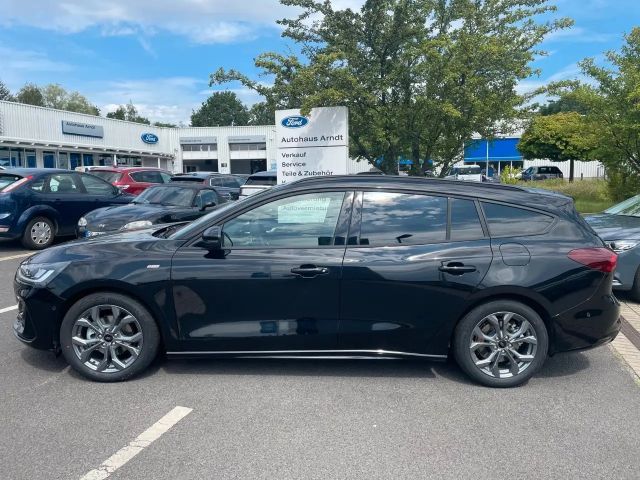 Ford Focus ST Line Wagon
