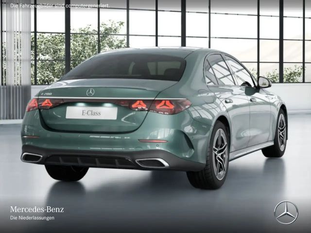 Mercedes-Benz E 200 AMG Line Sedan