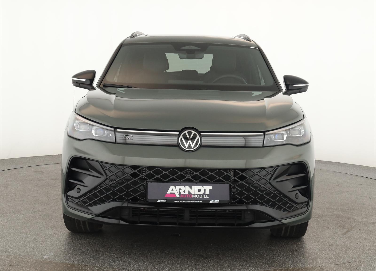 Volkswagen Tiguan 2.0 TSI DSG IQ.Drive R-Line