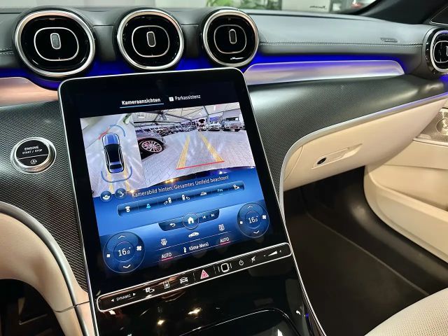 Mercedes-Benz C 200 Sedan