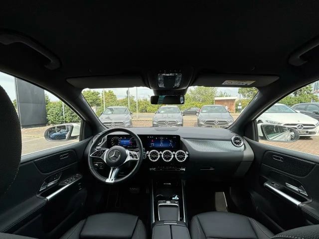 Mercedes-Benz B 200 B 200 d