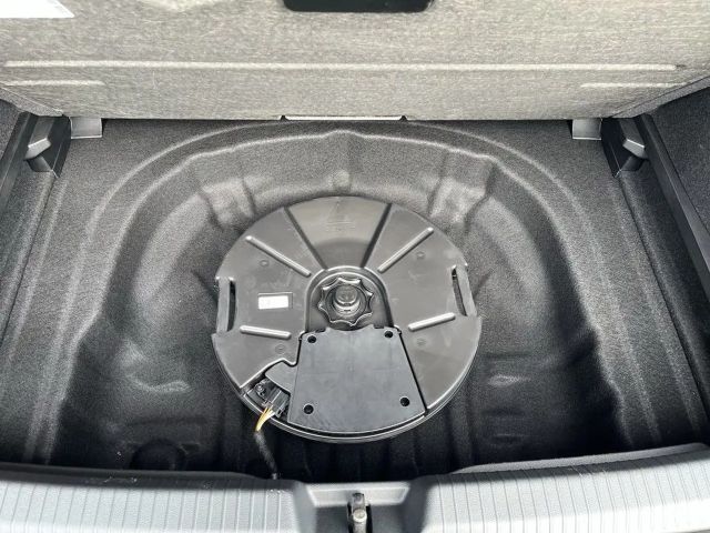 Volkswagen Golf DSG R-Line