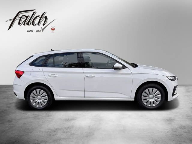 Skoda Scala Essence TSI