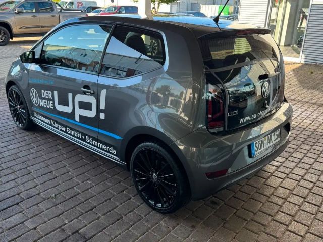 Volkswagen up! 1.0 TSI R-Line