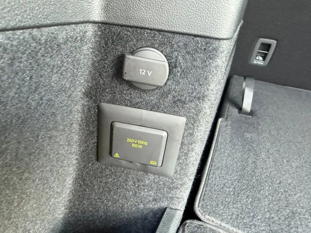 Volkswagen Touran DSG R-Line