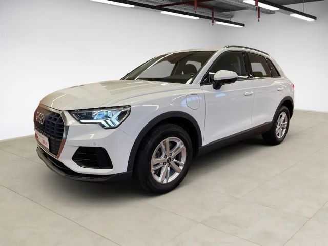 Audi Q3 45 TFSI Hybride