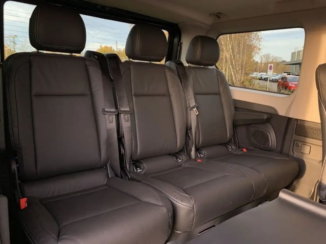 Renault Trafic Blue EDC Spaceclass