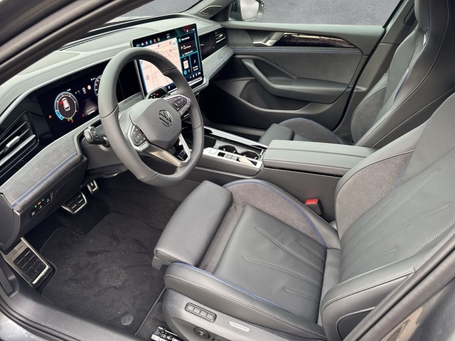 Volkswagen Passat 2.0 TDI DSG R-Line Variant