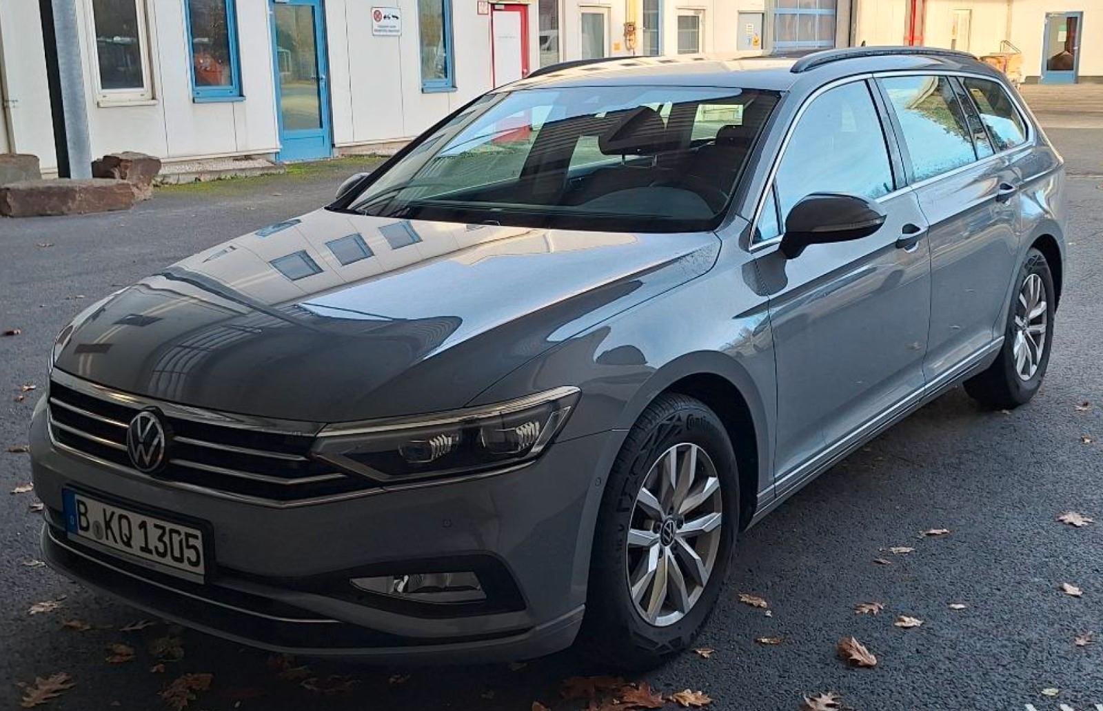 Volkswagen Passat Business IQ.Drive Variant